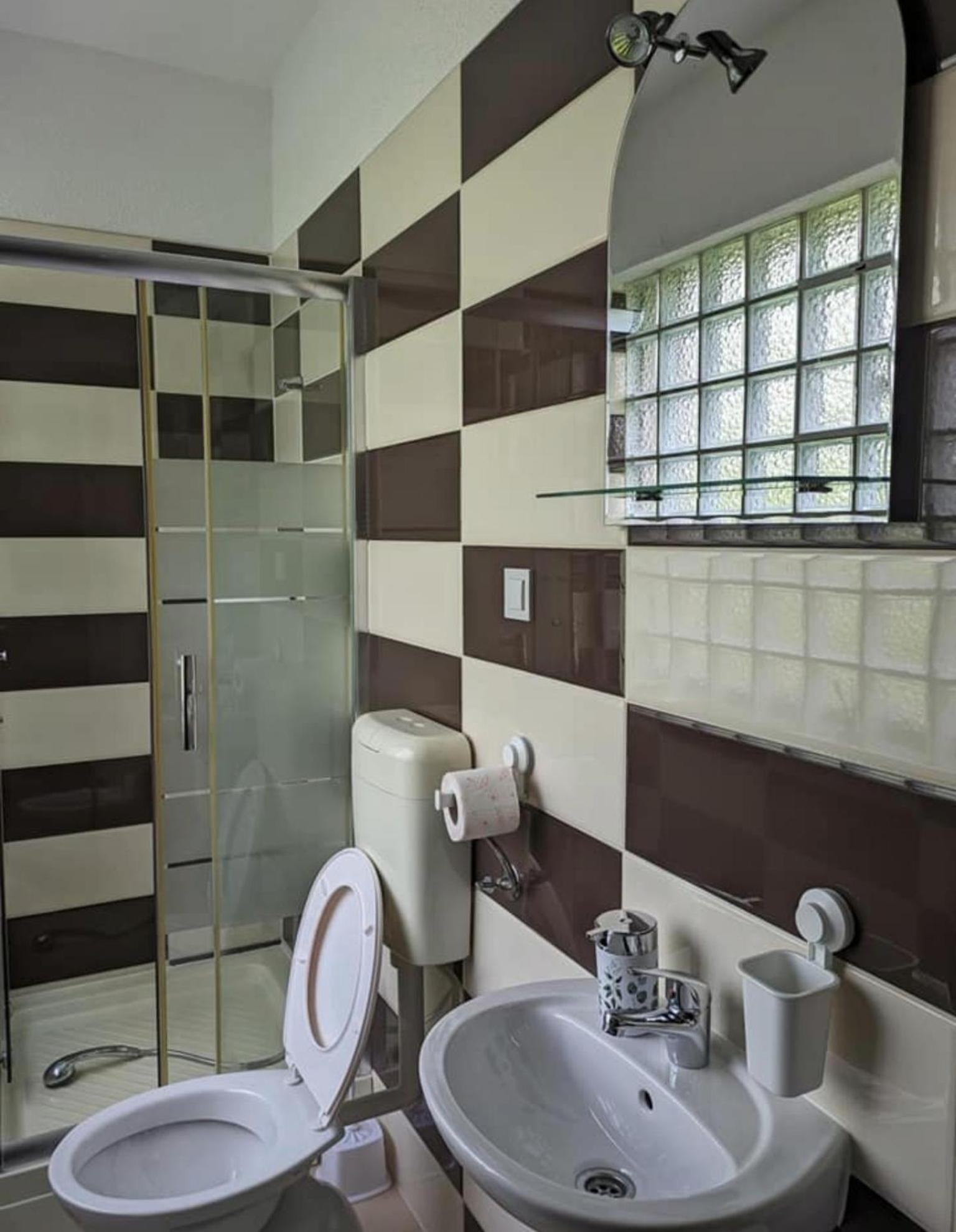 Vacation Home Keskic Velika Gata Buitenkant foto
