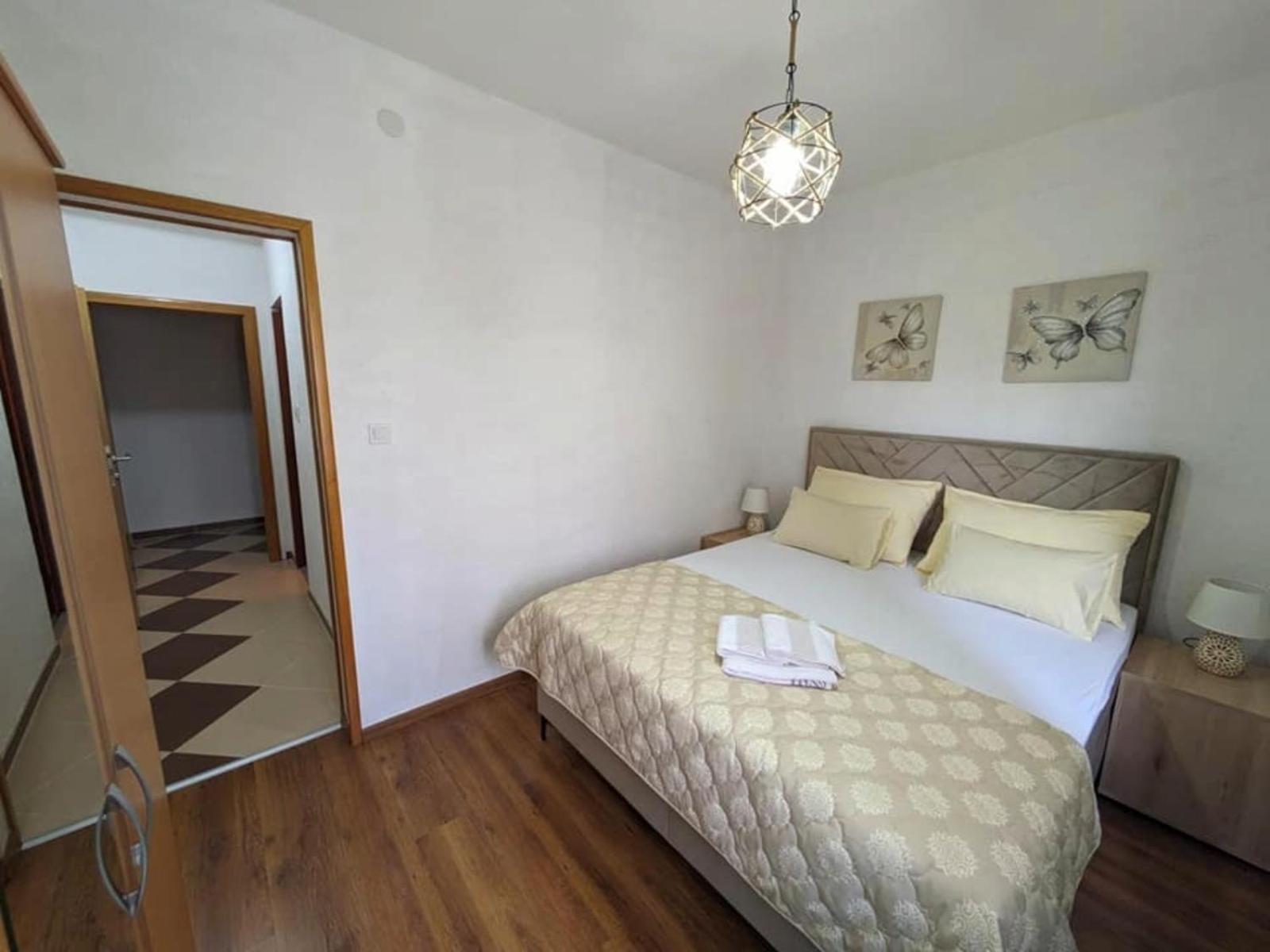 Vacation Home Keskic Velika Gata Buitenkant foto