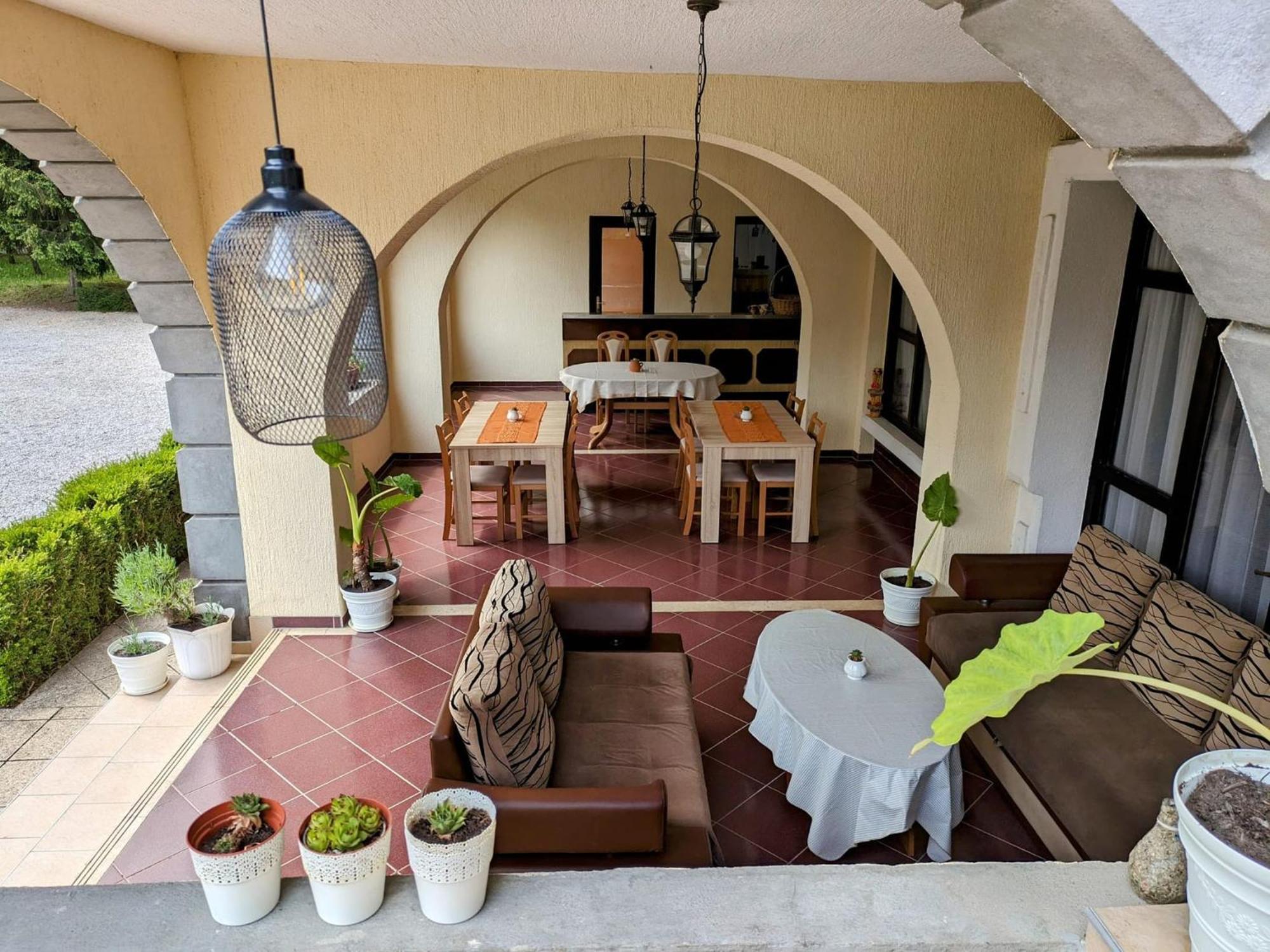 Vacation Home Keskic Velika Gata Buitenkant foto